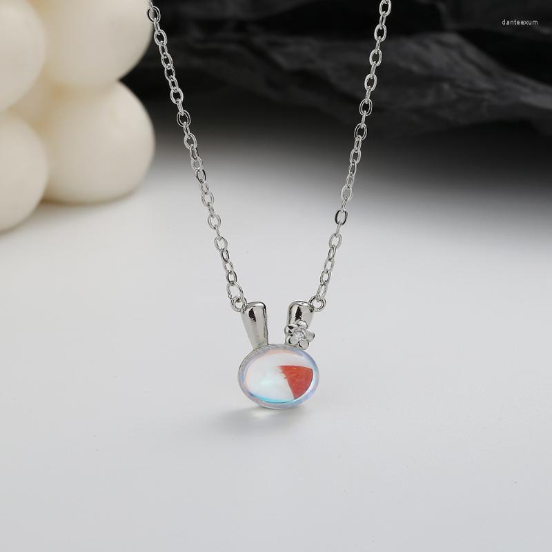 Chains VOQ Silver Color Zircon Small Flower Zodiac Pendant Clavicle Chain Female Moonstone Necklace 2023 Jewelry
Chains VOQ Silver Color Zircon Small Flower Zodiac Pendant Clavicle Chain Female Moonstone Necklace 2023 Jewelry