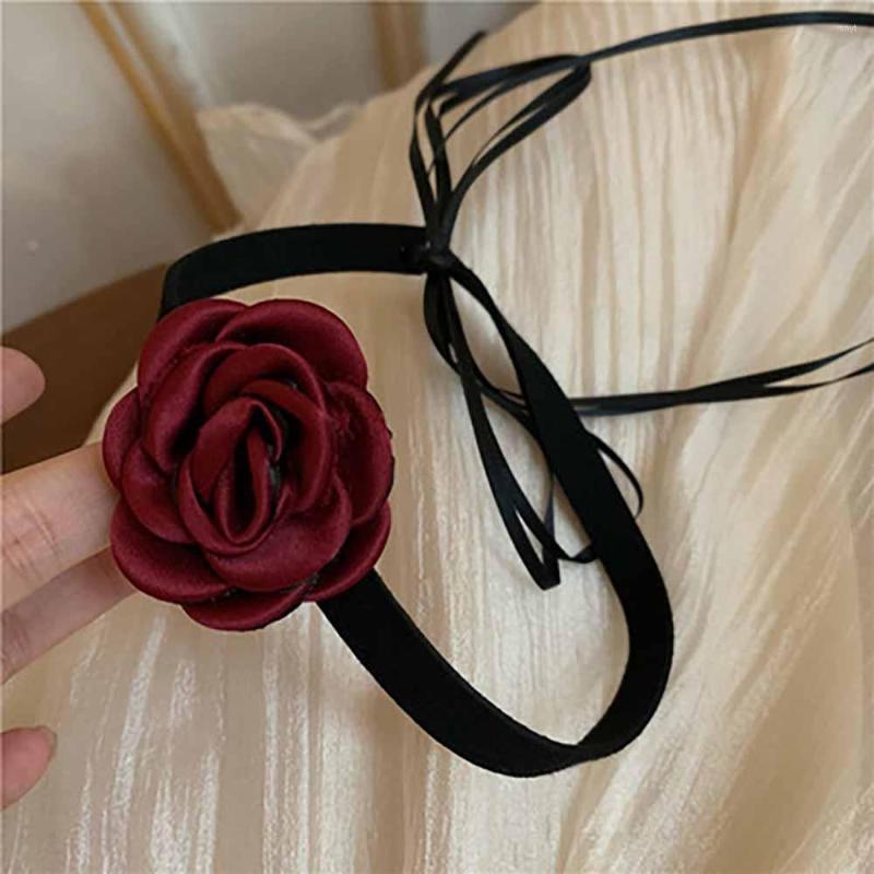 Pendant Necklaces Black Choker Camellia Flower Lace-up Necklace For Women Girls
Pendant Necklaces Black Choker Camellia Flower Lace-up Necklace For Women Girls