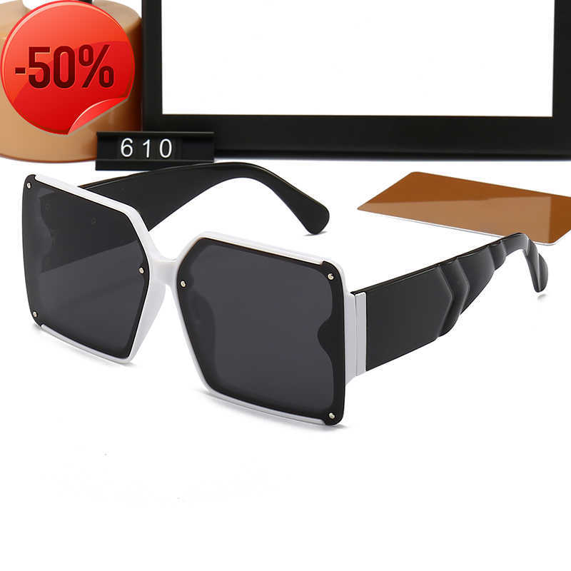 Top Luxury Sunglasses 610 For Man Woman Unisex Designer Goggle Beach 2023 Fashion Sun Glasses Retro Small Frame Luxury Design UV400 With Box
Top Luxury Sunglasses 610 For Man Woman Unisex Designer Goggle Beach 2023 Fashion Sun Glasses Retro Small Frame Luxury Design UV400 With Box