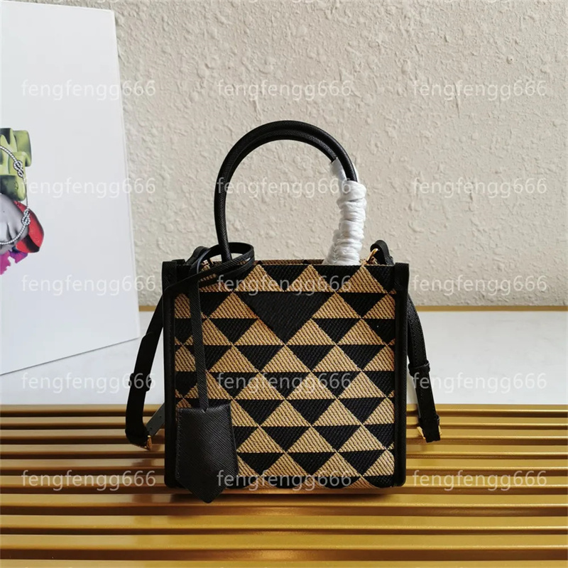Women Luxurys Designers Bags Handbags Women embroidery Totes Shopping bags Lady Messenger Fashion Shoulder Bags Luxury Crossbody Purses Beach bag, Black
Women Luxurys Designers Bags Handbags Women embroidery Totes Shopping bags Lady Messenger Fashion Shoulder Bags Luxury Crossbody Purses Beach bag, Black