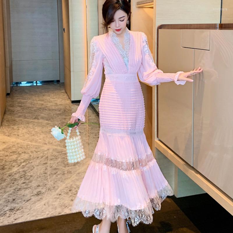 Casual Dresses V-neck Maxi Vestidos High Waist Elegant Female Clothing 2023 Lantern Sleeve Dress Woman Pink Lace Z439, Black
Casual Dresses V-neck Maxi Vestidos High Waist Elegant Female Clothing 2023 Lantern Sleeve Dress Woman Pink Lace Z439, Black