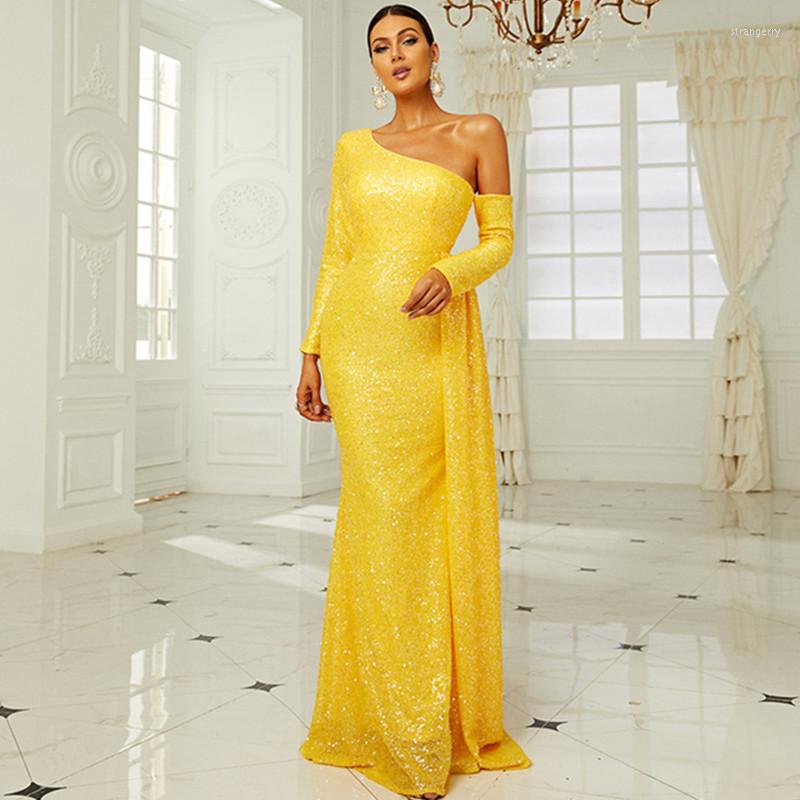 Casual Dresses Women Spring Sexy Diagonal Collar Off Shoulder Backless Sparkly Sequins Luxury Maxi Evening Party Dress Yellow
Casual Dresses Women Spring Sexy Diagonal Collar Off Shoulder Backless Sparkly Sequins Luxury Maxi Evening Party Dress Yellow