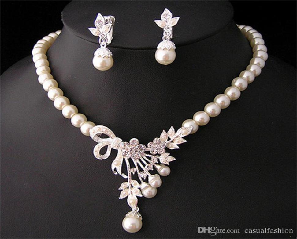 Newest Crystal Pearl Necklace Earring Wedding Bridal Jewelry Sets Necklace For Wedding Party Bridal Jewelry Girlfriend Gift7551920
Newest Crystal Pearl Necklace Earring Wedding Bridal Jewelry Sets Necklace For Wedding Party Bridal Jewelry Girlfriend Gift7551920