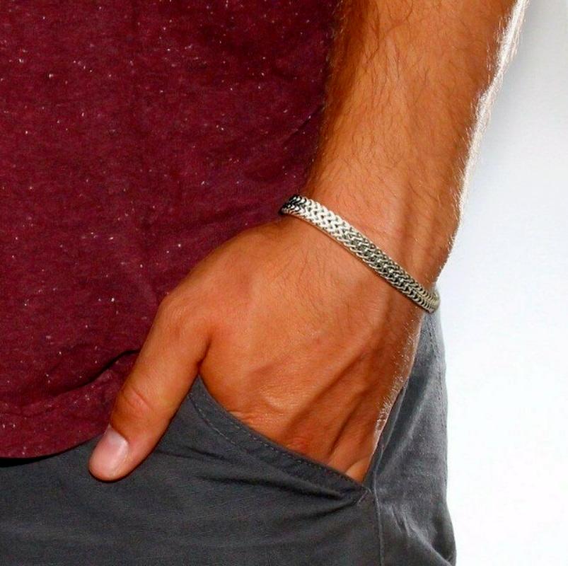 Charm Bracelets 2023 Trendy Cuban Chain Men Bracelet Classic Stainless Steel Width For Women Jewelry Gift 
Charm Bracelets 2023 Trendy Cuban Chain Men Bracelet Classic Stainless Steel Width For Women Jewelry Gift