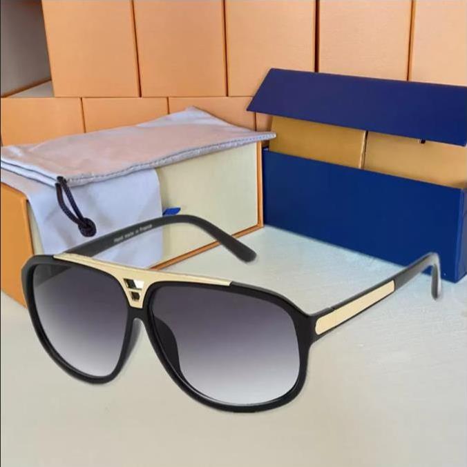 Luxury Designer Sunglasses vuitton For Women Men Big Frame Eyewear Classic Eyeglasses Uv Protection Retro Glasses 5 Color with box
Luxury Designer Sunglasses vuitton For Women Men Big Frame Eyewear Classic Eyeglasses Uv Protection Retro Glasses 5 Color with box