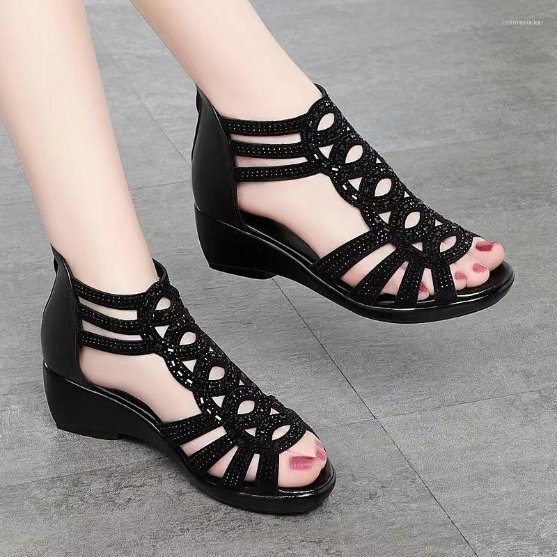 Sandals BCEBYL 2023 Summer Soft Leather Bottom Increased Mother Shoes Fashion Outerwear Ladies Women's, Black
Sandals BCEBYL 2023 Summer Soft Leather Bottom Increased Mother Shoes Fashion Outerwear Ladies Women's, Black