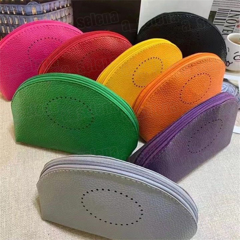 designer fashion Women cosmetic bags makeup bag travel pouch make up bags ladies cluch purses organizador toiletry handbag 4pcs set
designer fashion Women cosmetic bags makeup bag travel pouch make up bags ladies cluch purses organizador toiletry handbag 4pcs set