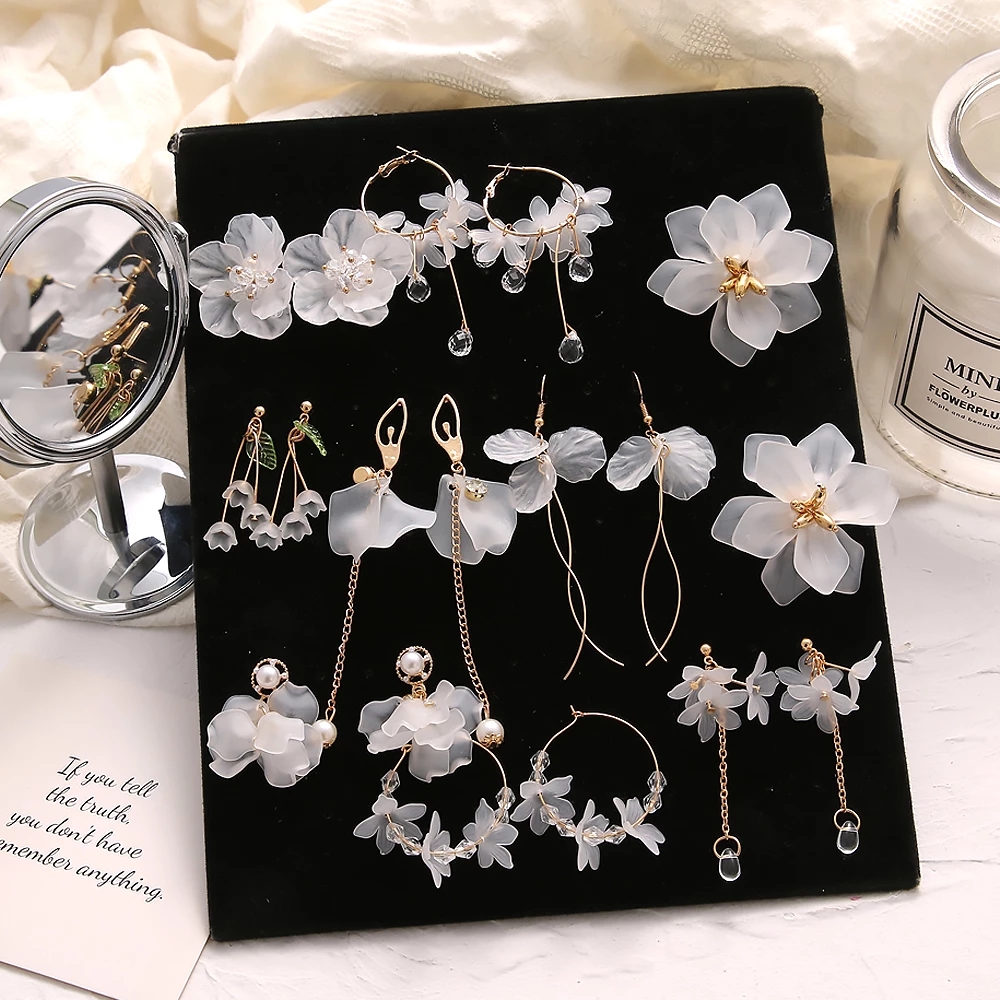 FNIO 2021 New Flower Bohemia Boho Earrings Women Fashion Long Hanging Earrings Crystal Female Wedding Earings Party Jewelry
FNIO 2021 New Flower Bohemia Boho Earrings Women Fashion Long Hanging Earrings Crystal Female Wedding Earings Party Jewelry