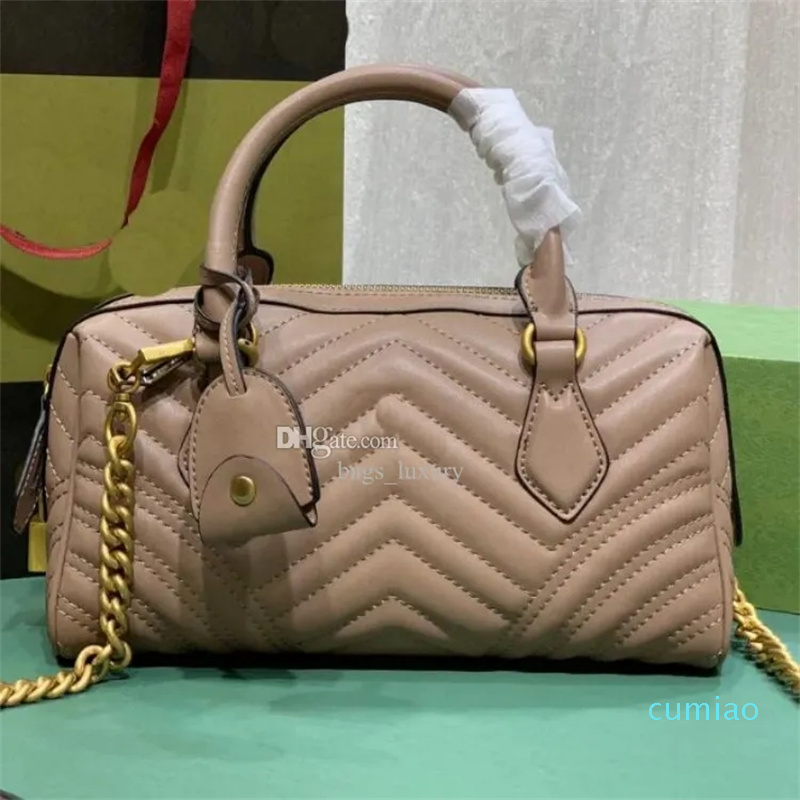 2023-Chain tote bag fashion Women Pillow Handbags Quilted Bag Shop Beach Crossbody Shoulder Purse Genuine Leather Baggage Tag Zipper Gold Classic Letter Hardware, Red
2023-Chain tote bag fashion Women Pillow Handbags Quilted Bag Shop Beach Crossbody Shoulder Purse Genuine Leather Baggage Tag Zipper Gold Classic Letter Hardware, Red