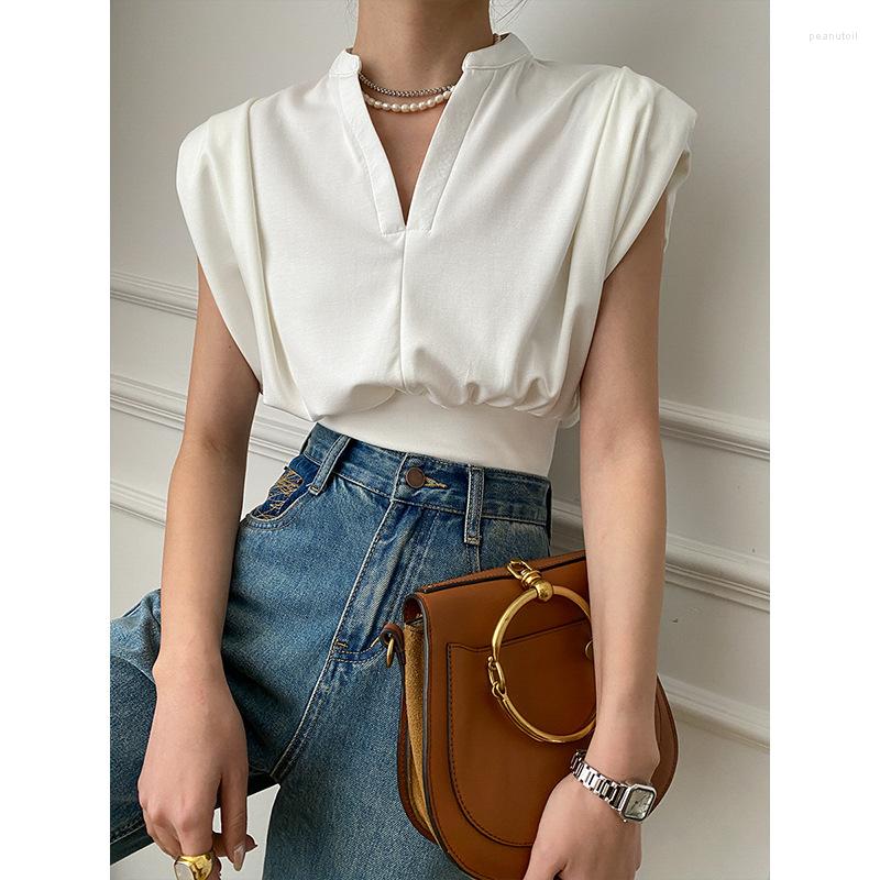Women' T Shirts 2023 Spring And Summer Slim Three-dimensional Cut Shoulder Pad Design Sense Scissors Small V-neck T-shirt Tops For Women, Black
Women' T Shirts 2023 Spring And Summer Slim Three-dimensional Cut Shoulder Pad Design Sense Scissors Small V-neck T-shirt Tops For Women, Black