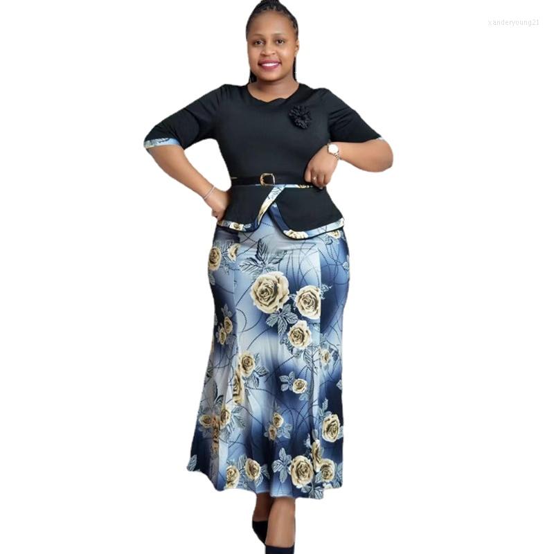 Ethnic Clothing Christmas Two Piece Set Tops Skirt African Dresses For Women 2XL-6XL Plus Size Dashiki Robe Femme Party Clothes
Ethnic Clothing Christmas Two Piece Set Tops Skirt African Dresses For Women 2XL-6XL Plus Size Dashiki Robe Femme Party Clothes