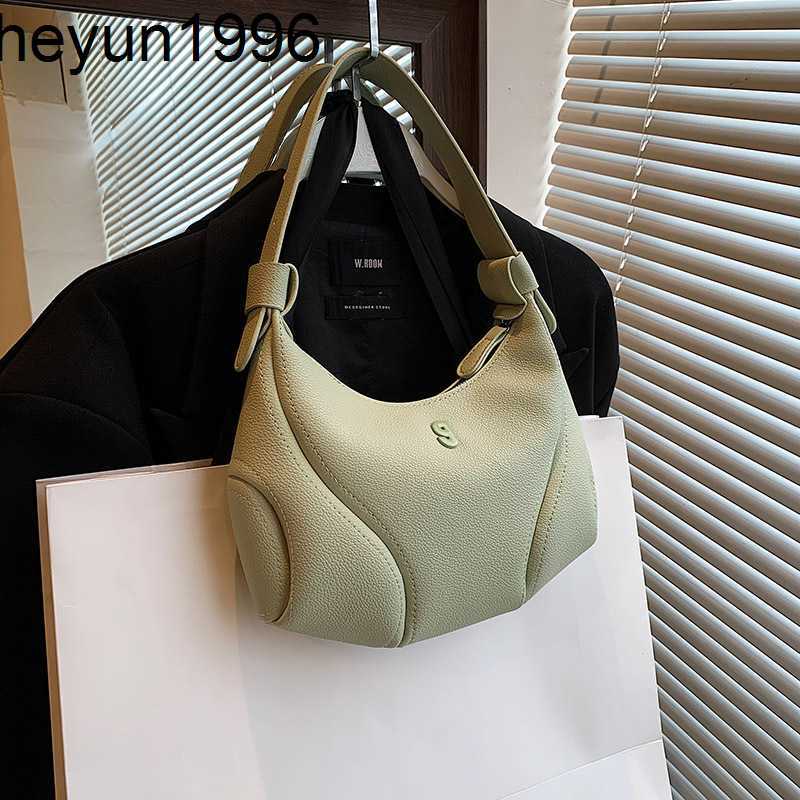 Trendy and fashionable square 2023 New high-end feeling one shoulder small Women's texture soft face crossbody bag, Green8
Trendy and fashionable square 2023 New high-end feeling one shoulder small Women's texture soft face crossbody bag, Green8