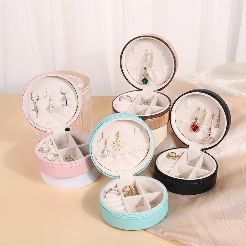 Jewelry Pouches Portable Travel Case Boxes Locket Necklace Round Box Leather Storage Earring Holder Organizer Display
Jewelry Pouches Portable Travel Case Boxes Locket Necklace Round Box Leather Storage Earring Holder Organizer Display
