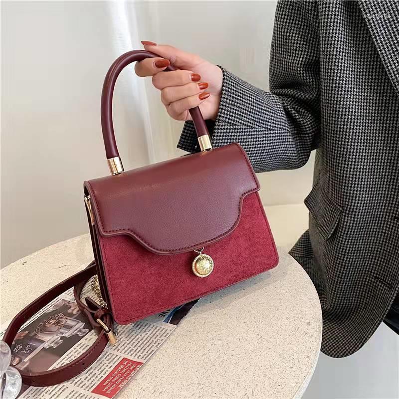 Evening Bags Luxury Retro Handbags Frosted Texture Single Shoulder Messenger Fashion Portable Small Square Bag, Ivory
Evening Bags Luxury Retro Handbags Frosted Texture Single Shoulder Messenger Fashion Portable Small Square Bag, Ivory