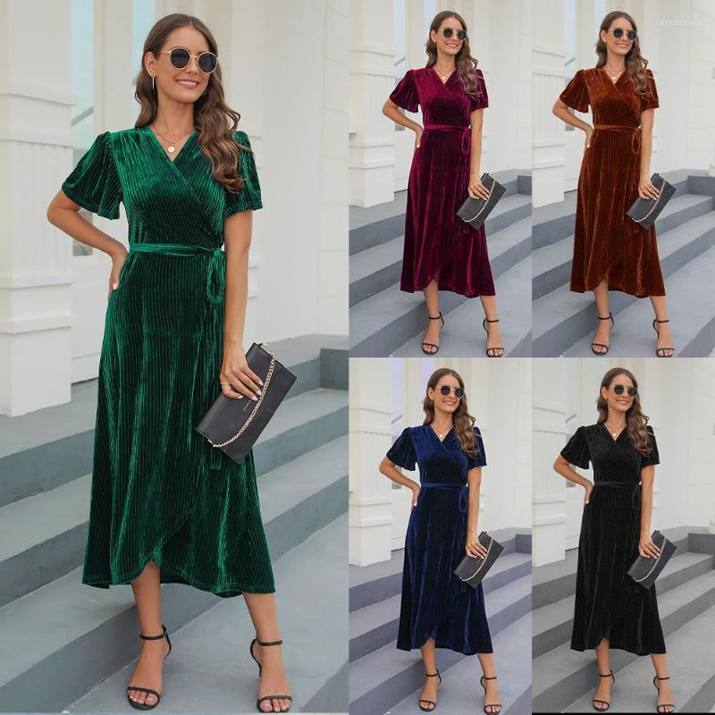 Party Dresses Velvet Swing Collar Short Sleeve Slip Sexy Slit Maxi Dress Fashion Evening Women Elegant Streetwear Y2K Vestidos Mujer, Burgundy
Party Dresses Velvet Swing Collar Short Sleeve Slip Sexy Slit Maxi Dress Fashion Evening Women Elegant Streetwear Y2K Vestidos Mujer, Burgundy