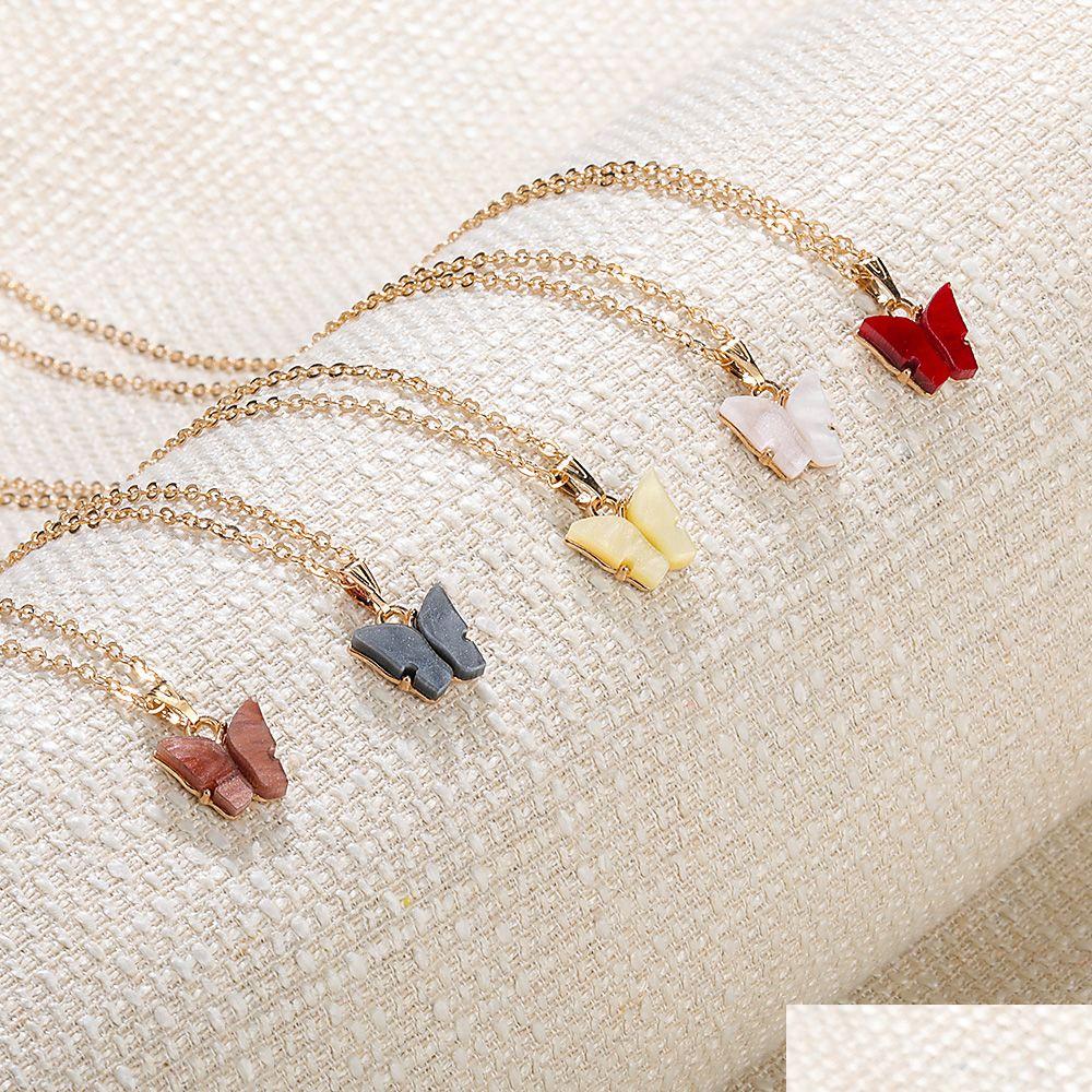 Pendant Necklaces Colorf Butterfly Necklace Gold Chains For Women Simple Temperament Resin Stone Druzy Jewelry Gifts Wholesale Drop Dhl8Z
Pendant Necklaces Colorf Butterfly Necklace Gold Chains For Women Simple Temperament Resin Stone Druzy Jewelry Gifts Wholesale Drop Dhl8Z
