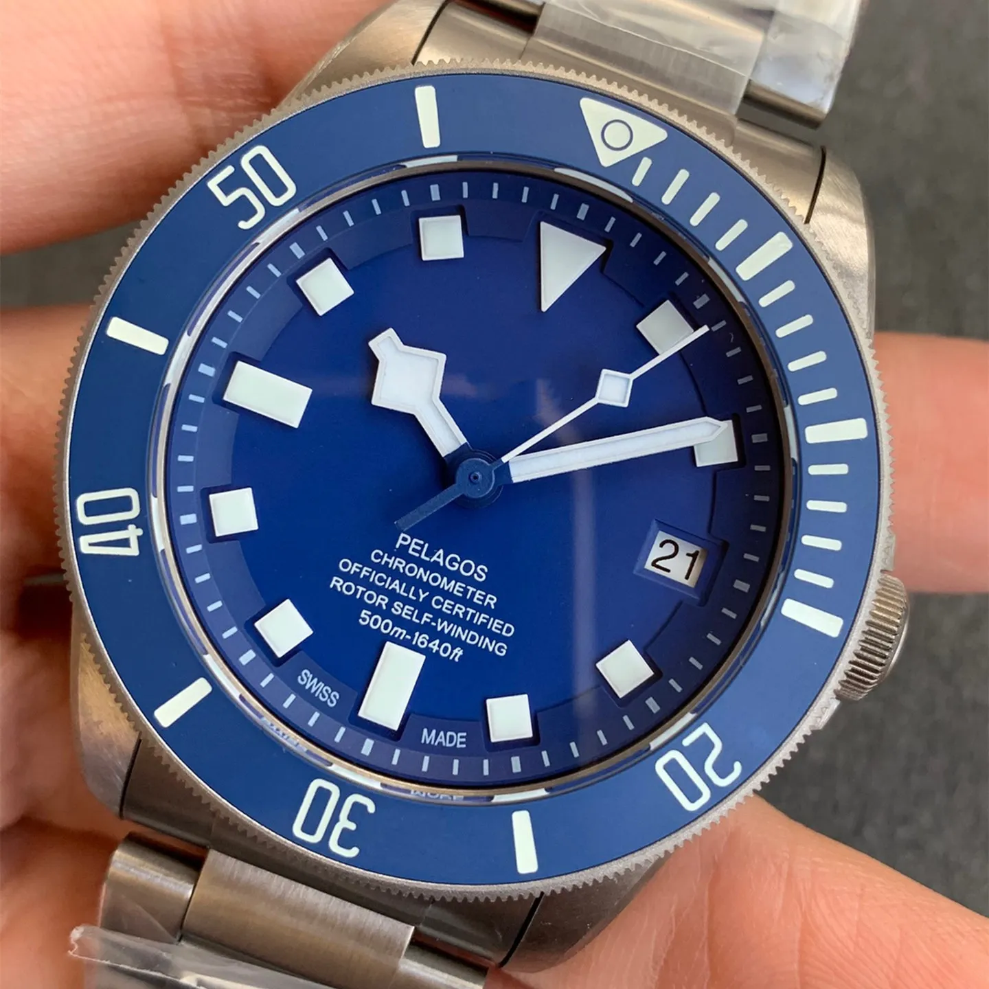 AAA 3A Quality Top Watches 42mm Men With Automatic Titanium Sapphire Crystal Glass 01-1
AAA 3A Quality Top Watches 42mm Men With Automatic Titanium Sapphire Crystal Glass 01-1