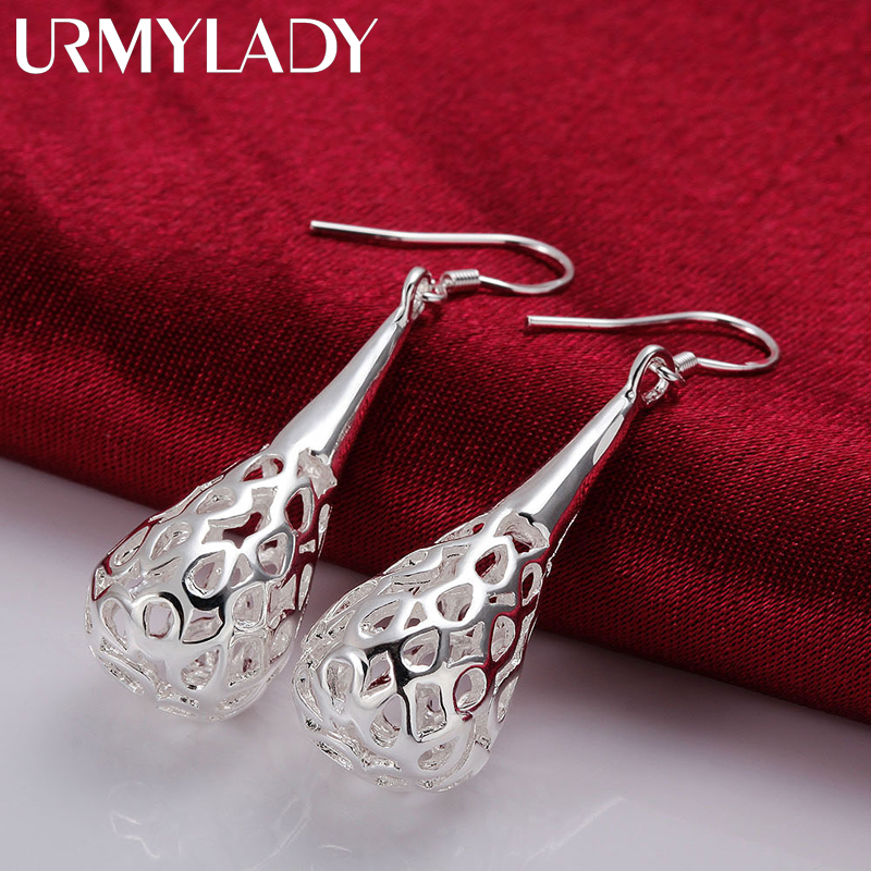 New Charm 925 Sterling Silver Earrings for Women Jewelry All-match Trend Hollow water drop shape Christmas Gifts
New Charm 925 Sterling Silver Earrings for Women Jewelry All-match Trend Hollow water drop shape Christmas Gifts
