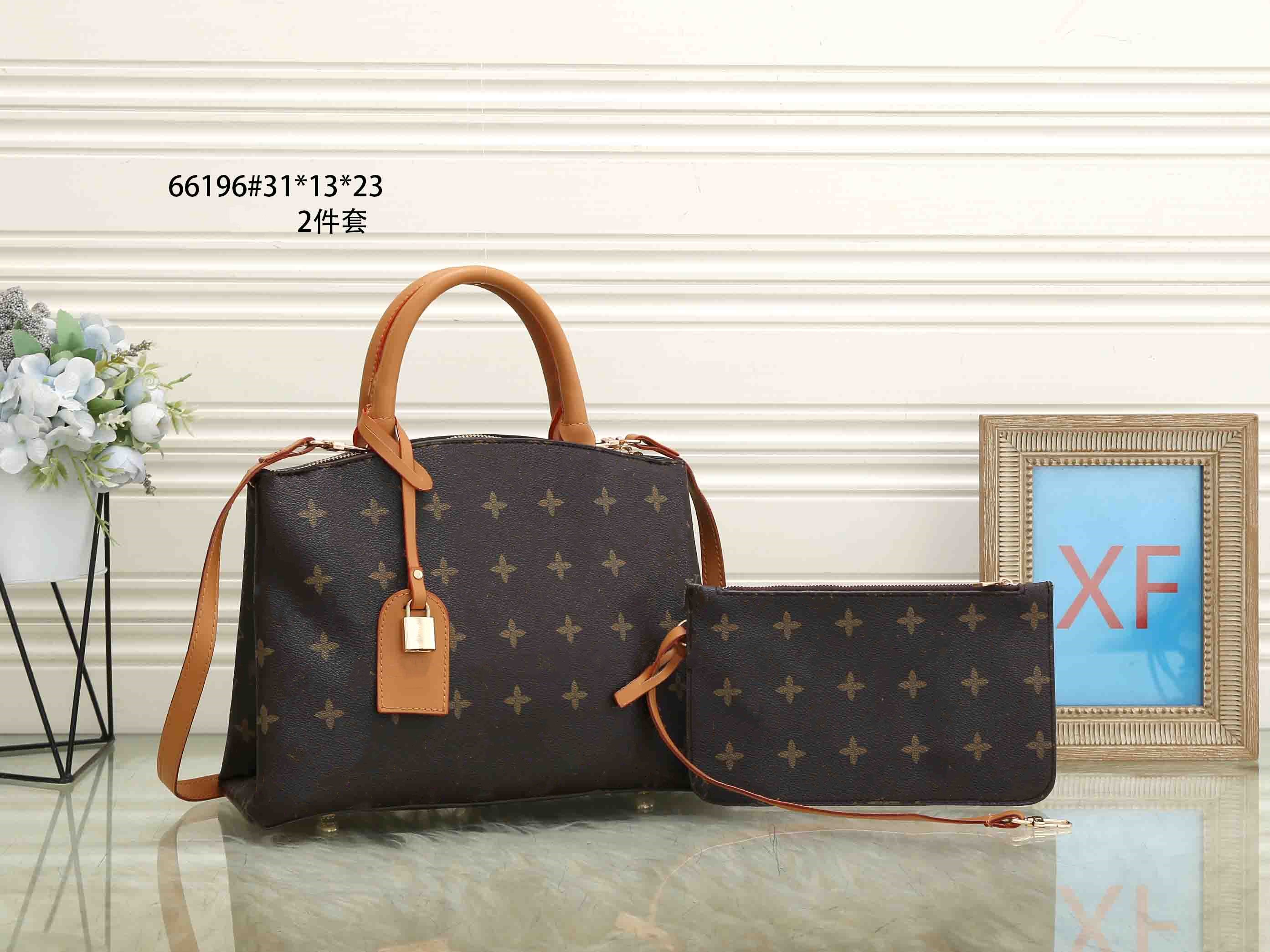 Tote Bag fashion Luxuries Designers Women Bags Crossbody Clutch Handbag Monograms Shell Dumpling Bags Handbags Purses coussin ONTHEGO GM
Tote Bag fashion Luxuries Designers Women Bags Crossbody Clutch Handbag Monograms Shell Dumpling Bags Handbags Purses coussin ONTHEGO GM
