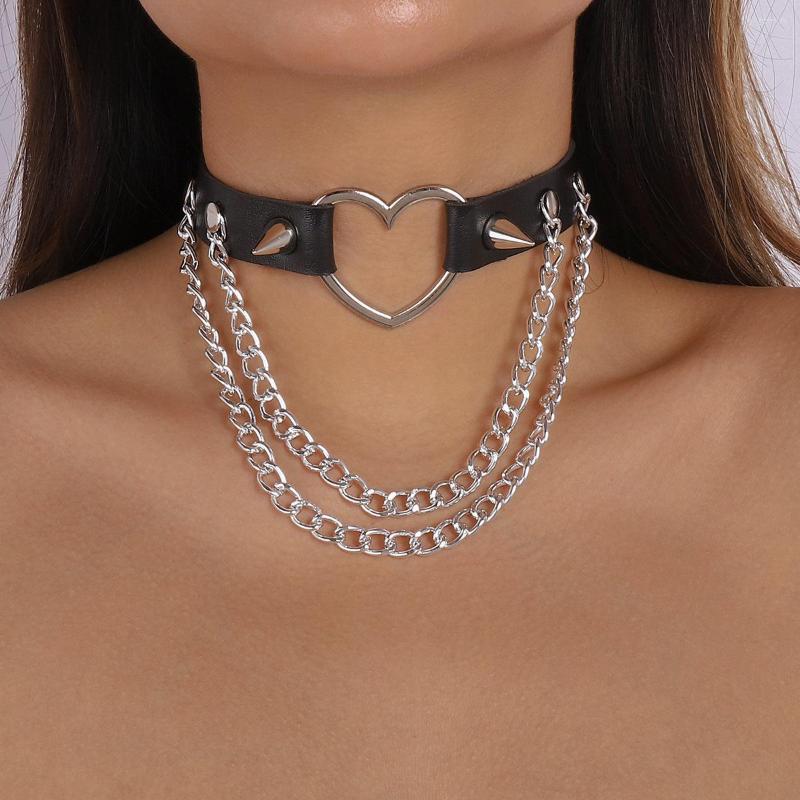 Chains Gothic Style Chain Choker Black Metal Rivet PU Necklace Special Hollowed Out Heart Original Suebu Punk Party Collars
Chains Gothic Style Chain Choker Black Metal Rivet PU Necklace Special Hollowed Out Heart Original Suebu Punk Party Collars