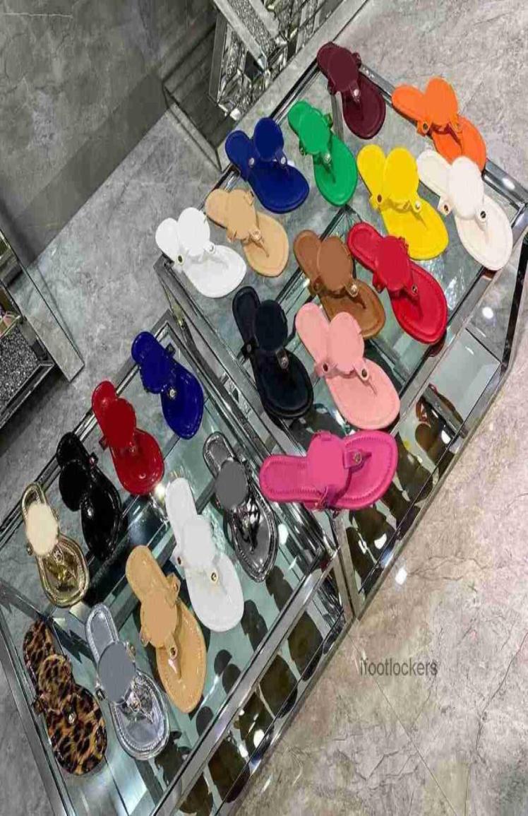 2022 Women Flat Slippers Luxurys MILLER Leather Sandals Leather Girl Slides Casual Flip Flops summer fashion ladies beach slipper 6460633, Green
2022 Women Flat Slippers Luxurys MILLER Leather Sandals Leather Girl Slides Casual Flip Flops summer fashion ladies beach slipper 6460633, Green