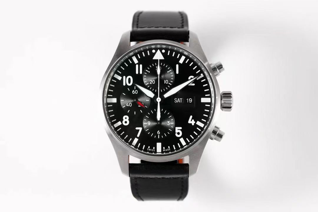 Men's Watch Classic Imported Multifunctional Fully Automatic Movement watches with Double Calendar Display Fashion Precision Steel Top Grade Calfskin Band 42mm, Box
Men's Watch Classic Imported Multifunctional Fully Automatic Movement watches with Double Calendar Display Fashion Precision Steel Top Grade Calfskin Band 42mm, Box