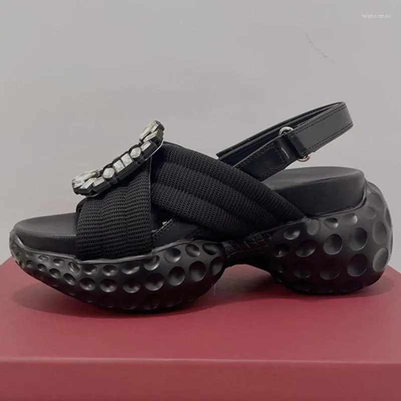 Sandals Famous Designer Women Designer Sandals Famous Shoes Thick-soled Casual Slippers Leather Diamond Buckle Decoration High Quality Womens Shoes Large Size, Black 
Sandals Famous Designer Women Designer Sandals Famous Shoes Thick-soled Casual Slippers Leather Diamond Buckle Decoration High Quality Womens Shoes Large Size, Black