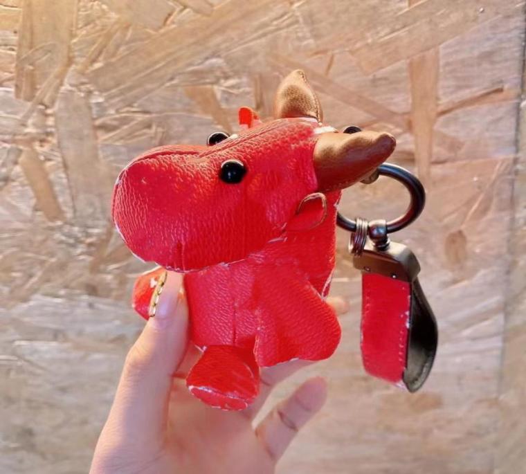 Top Design Animal Keychains for Lover Key Chains High Quality Leather Letters Alloy Fashion Accessories Supply Whole8095834
Top Design Animal Keychains for Lover Key Chains High Quality Leather Letters Alloy Fashion Accessories Supply Whole8095834