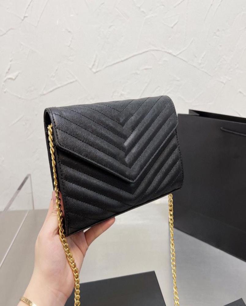 2022 Handbag Ladies Luxury Designer Chain Envelope Bag 5 Handbag Leather Material Fashion Shoulder Bag Wallet Size6177708, Nude
2022 Handbag Ladies Luxury Designer Chain Envelope Bag 5 Handbag Leather Material Fashion Shoulder Bag Wallet Size6177708, Nude