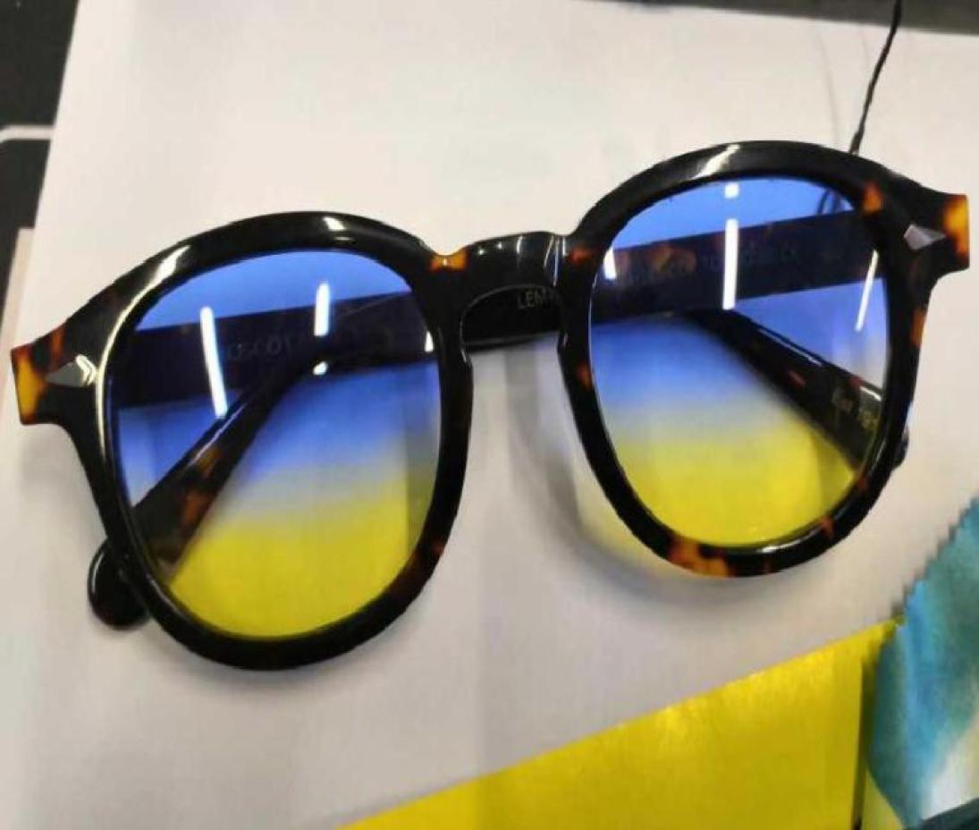New Gregory Peck Vintage Men And Women Lemtosh Glasses sunglasses Johnny Depp Retro Design Brand Sun Glasses With Case5118690
New Gregory Peck Vintage Men And Women Lemtosh Glasses sunglasses Johnny Depp Retro Design Brand Sun Glasses With Case5118690