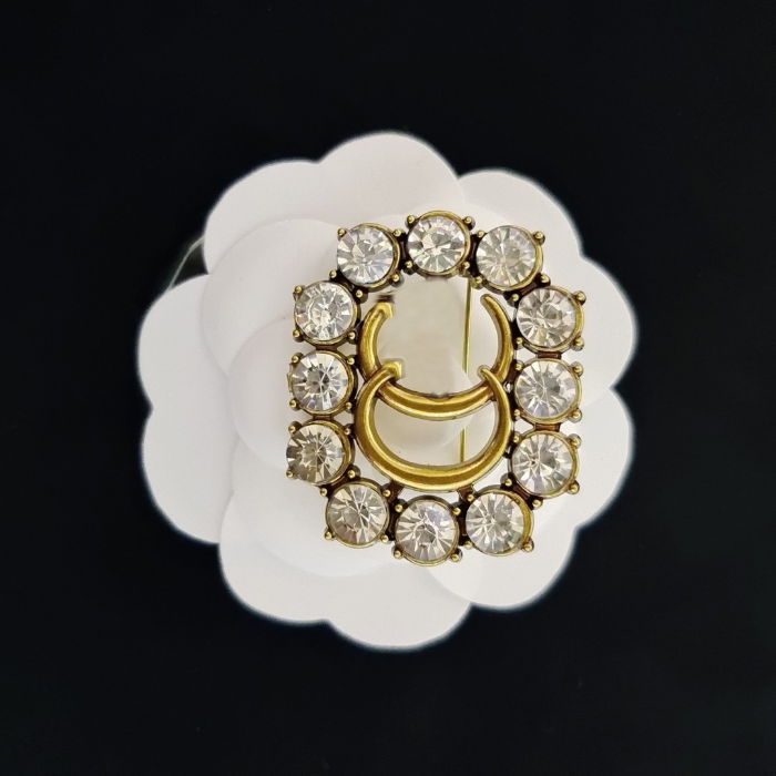 Stamp Brand Pearl Designer Brooch Pins 18k Gold GLogo Stamp Badge Brooch Designer Jewelry Gift Flip Collar Pins Unisex Versatile Dress Pins Vintage Black Brooches
Stamp Brand Pearl Designer Brooch Pins 18k Gold GLogo Stamp Badge Brooch Designer Jewelry Gift Flip Collar Pins Unisex Versatile Dress Pins Vintage Black Brooches
