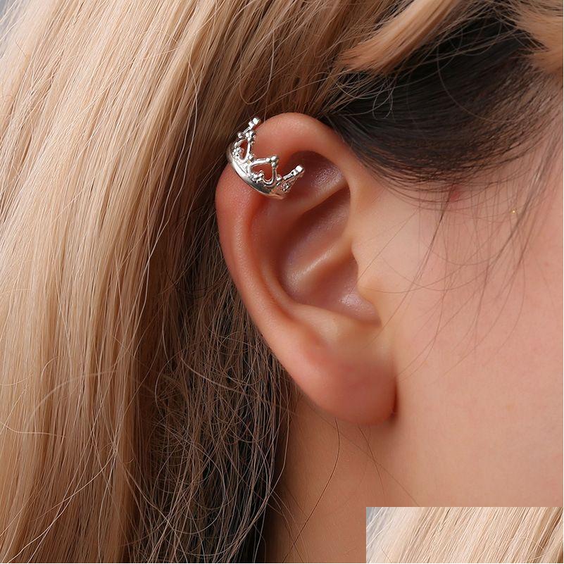 Clip-On Screw Back Vintage Crown Clip Earrings Fashion Jewelry For Women Gold Sier Color Geometric Waterdrop Heart Shaped Cuff Ear Dhfuy
Clip-On Screw Back Vintage Crown Clip Earrings Fashion Jewelry For Women Gold Sier Color Geometric Waterdrop Heart Shaped Cuff Ear Dhfuy