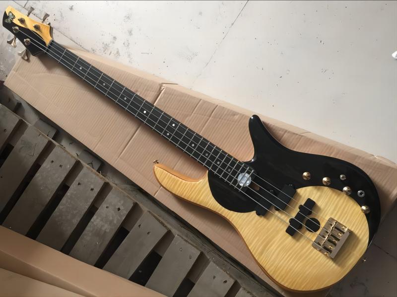 Free shipping Low Price Gold bass hardware wholesale foderaa Active 4 string bass guitar Yingyang bass
Free shipping Low Price Gold bass hardware wholesale foderaa Active 4 string bass guitar Yingyang bass