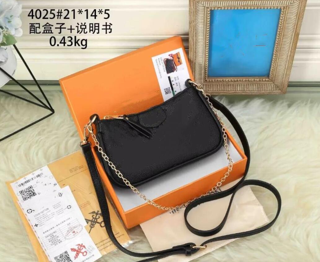Quality Shoulder Bags Embossed Easy Pouch On Strap Bag Handbag Women Messenger Handbags Chain Shoulder Crossbody Bags Wallets Ripples Tote Pochette Purse White AA, Brown
Quality Shoulder Bags Embossed Easy Pouch On Strap Bag Handbag Women Messenger Handbags Chain Shoulder Crossbody Bags Wallets Ripples Tote Pochette Purse White AA, Brown
