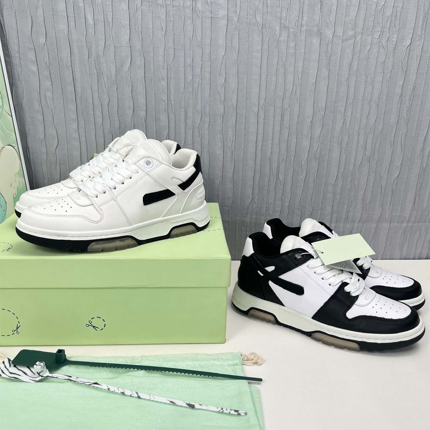 2023 Out Of Office Sneaker Designer Casual Shoes Low Tops White Vintage Distressed Leather For Walking Dhgate Mens Womens Loafers Trainers Platform Sneakers, 12
2023 Out Of Office Sneaker Designer Casual Shoes Low Tops White Vintage Distressed Leather For Walking Dhgate Mens Womens Loafers Trainers Platform Sneakers, 12