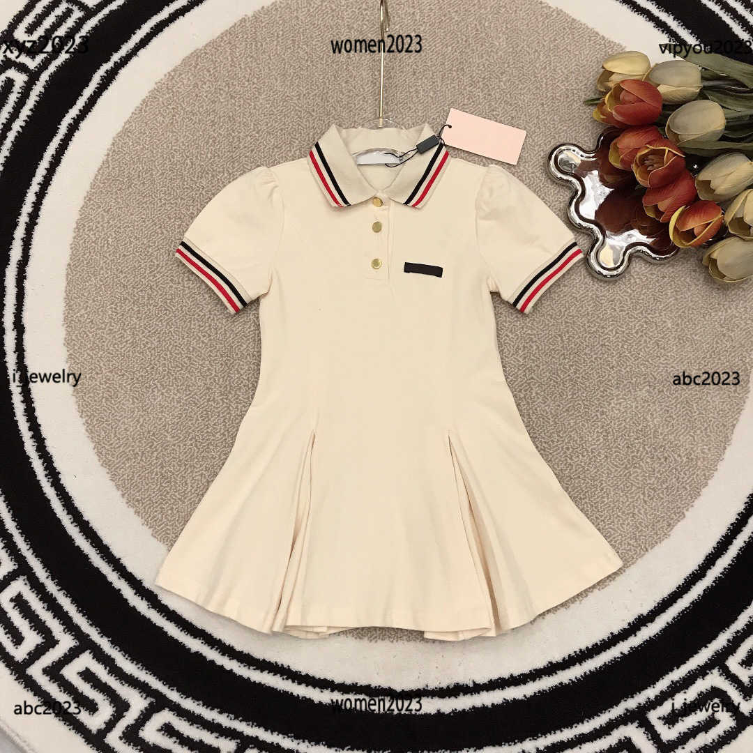 luxury kids Elastic cuffs design dress Girl Single breasted decorative Polo dress high quality Summer lapel Pleated skirt #Multiple product, #2
luxury kids Elastic cuffs design dress Girl Single breasted decorative Polo dress high quality Summer lapel Pleated skirt #Multiple product, #2
