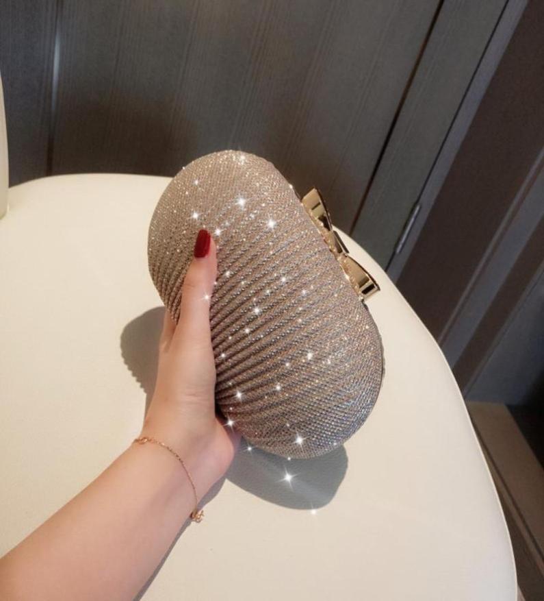 Luxury Crystal Women Evening Bags Bowknot Silver Handbags And Purses Wedding Party Bolsas Feminina3245671, Gold
Luxury Crystal Women Evening Bags Bowknot Silver Handbags And Purses Wedding Party Bolsas Feminina3245671, Gold