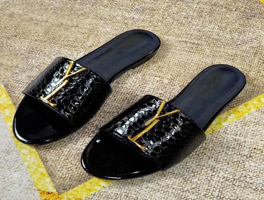 Fashion Luxury Designer Slippers Sliders Womens Summer tribute Sandals Beach Slide Ladies Loafers Metal letters Black Outdoor Home4879891, Pink
Fashion Luxury Designer Slippers Sliders Womens Summer tribute Sandals Beach Slide Ladies Loafers Metal letters Black Outdoor Home4879891, Pink