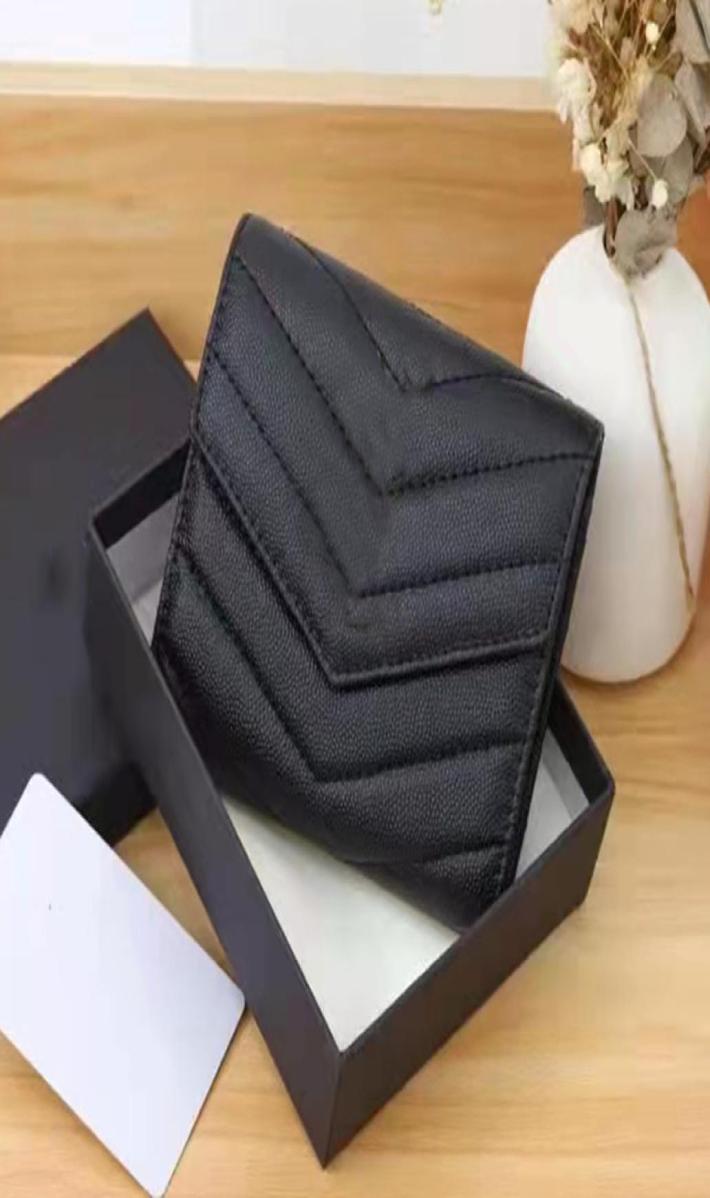 High Quality Womens Real Zipper Designers Short Wallets Mens Womens FOLD IN GRAIN DE POUDRE EMBOSSED LEATHER Business Credit Card 4161956, Red
High Quality Womens Real Zipper Designers Short Wallets Mens Womens FOLD IN GRAIN DE POUDRE EMBOSSED LEATHER Business Credit Card 4161956, Red