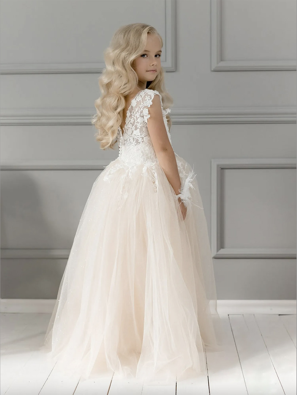 Cute Champagne Lace Flower Girl Dress Bows Children's First Communion Dress Princess Formal Tulle Ball Gown Wedding Party Dress 4-8 years