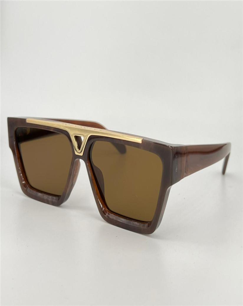 Sunglasses For Women and Men Summer 1502 EVIDENCE style AntiUltraviolet Retro Plate Square Full Frame Eyeglasses Random Box5903805
Sunglasses For Women and Men Summer 1502 EVIDENCE style AntiUltraviolet Retro Plate Square Full Frame Eyeglasses Random Box5903805