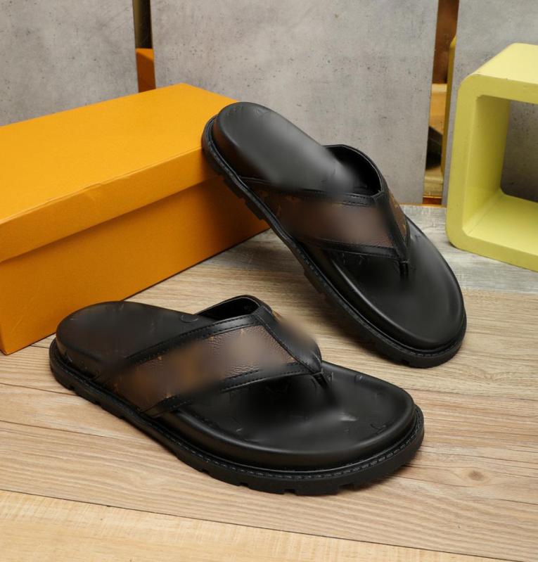 Luxury Men slippers letter printed flip flops designer mens slides with box boy casual slipper plus size5419354, Red
Luxury Men slippers letter printed flip flops designer mens slides with box boy casual slipper plus size5419354, Red