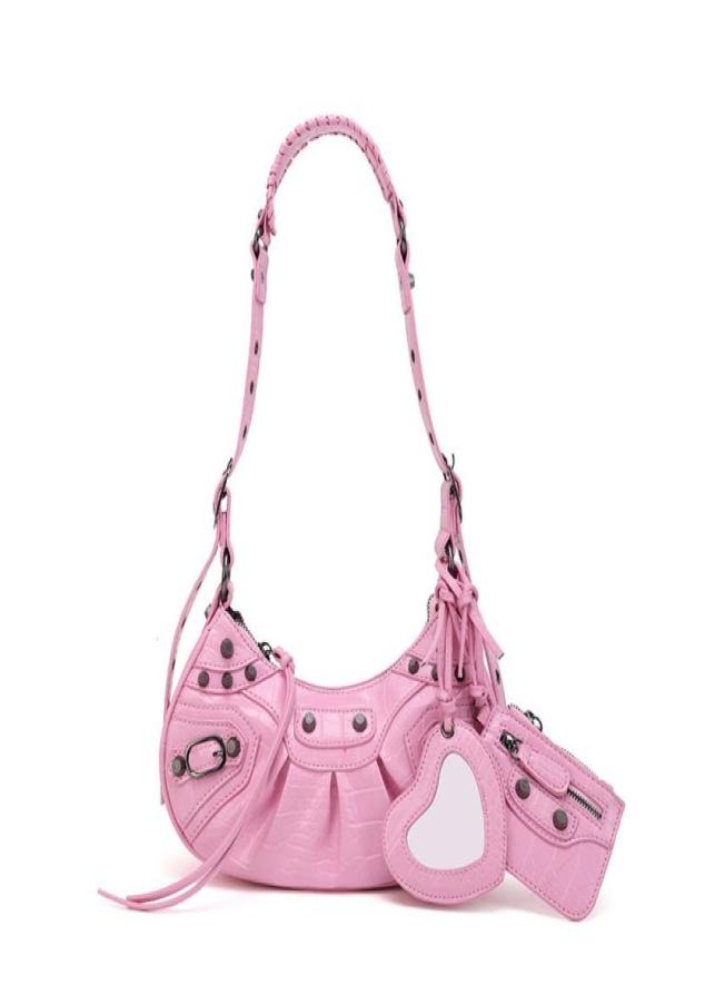 Evening Bags Gnazhee Y2K Brand Black Gothic White Fashion Pink Rivets Crossbody Shoulder Purse Women Underarm 2211297948776, Gold
Evening Bags Gnazhee Y2K Brand Black Gothic White Fashion Pink Rivets Crossbody Shoulder Purse Women Underarm 2211297948776, Gold