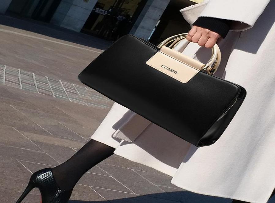 Evening Bags 100 Genuine Leather Handbags 2021 Ladies Portable Solid Color Single Shoulder Messenger Large Capacity Fashion Bag P1749679, Black
Evening Bags 100 Genuine Leather Handbags 2021 Ladies Portable Solid Color Single Shoulder Messenger Large Capacity Fashion Bag P1749679, Black