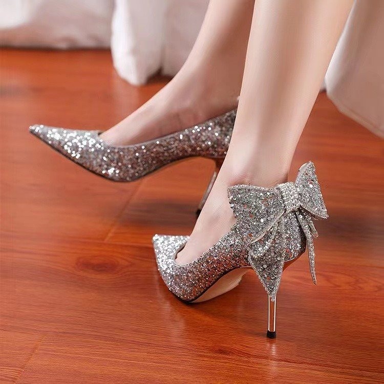 Women's Wedding Shoes Summer New Crystal Slim Heel High Heels Pointed Toe Shallow Heel Rhinestone Bridal Shoes, Silver
Women's Wedding Shoes Summer New Crystal Slim Heel High Heels Pointed Toe Shallow Heel Rhinestone Bridal Shoes, Silver