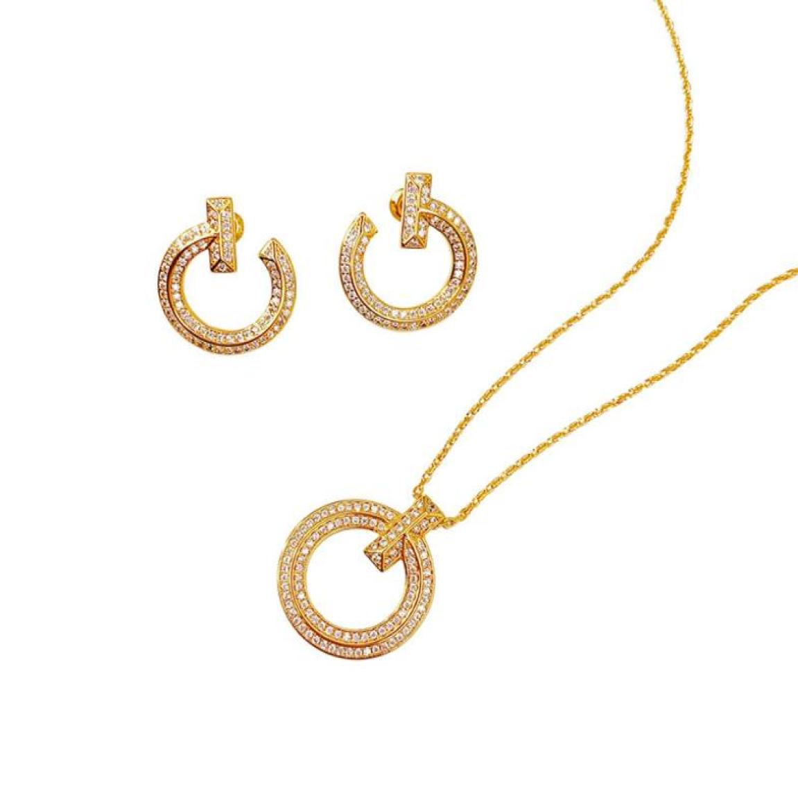 European and American Fashion DiamondEmbedded Shining round Home ThreeDimensional Nail CircleShaped Ear Studs Set Two Colors3817754
European and American Fashion DiamondEmbedded Shining round Home ThreeDimensional Nail CircleShaped Ear Studs Set Two Colors3817754