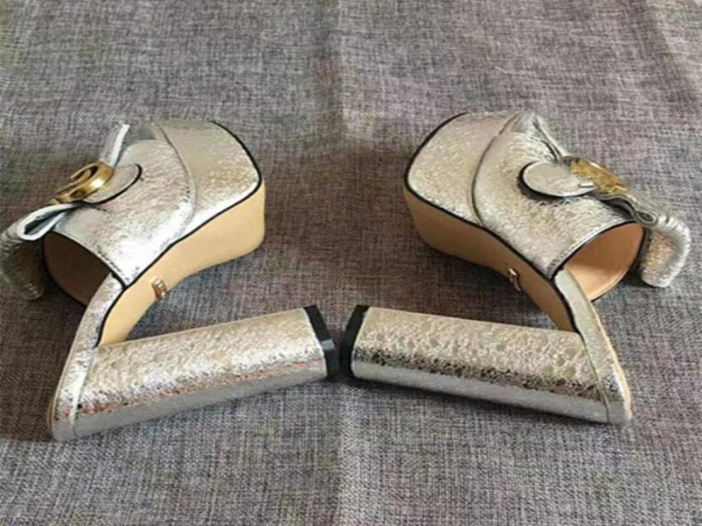 designer Slippers New r luxury slides women039s summer LEATHER SANDALS BEACH skateboard fashion platform slippers letter large 7401983, Camouflage
designer Slippers New r luxury slides women039s summer LEATHER SANDALS BEACH skateboard fashion platform slippers letter large 7401983, Camouflage