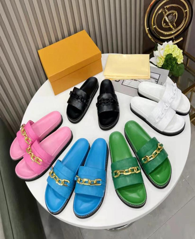 Women Designer fashion Mules sandals Chain Calfskin Slide paseo flat comfort embossed lamb leather Summer swimming pool slipper 352895126, Pink
Women Designer fashion Mules sandals Chain Calfskin Slide paseo flat comfort embossed lamb leather Summer swimming pool slipper 352895126, Pink