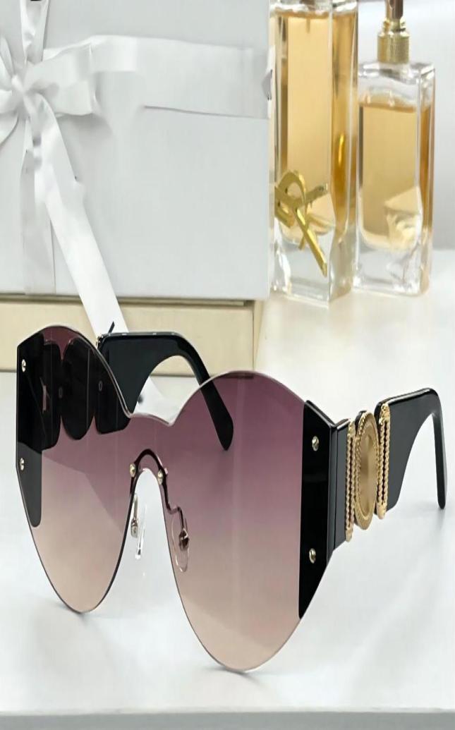 Sunglasses For Men and Women Summer style 2224 AntiUltraviolet Retro Plate frame fashion Eyeglasses Random Box1604962
Sunglasses For Men and Women Summer style 2224 AntiUltraviolet Retro Plate frame fashion Eyeglasses Random Box1604962