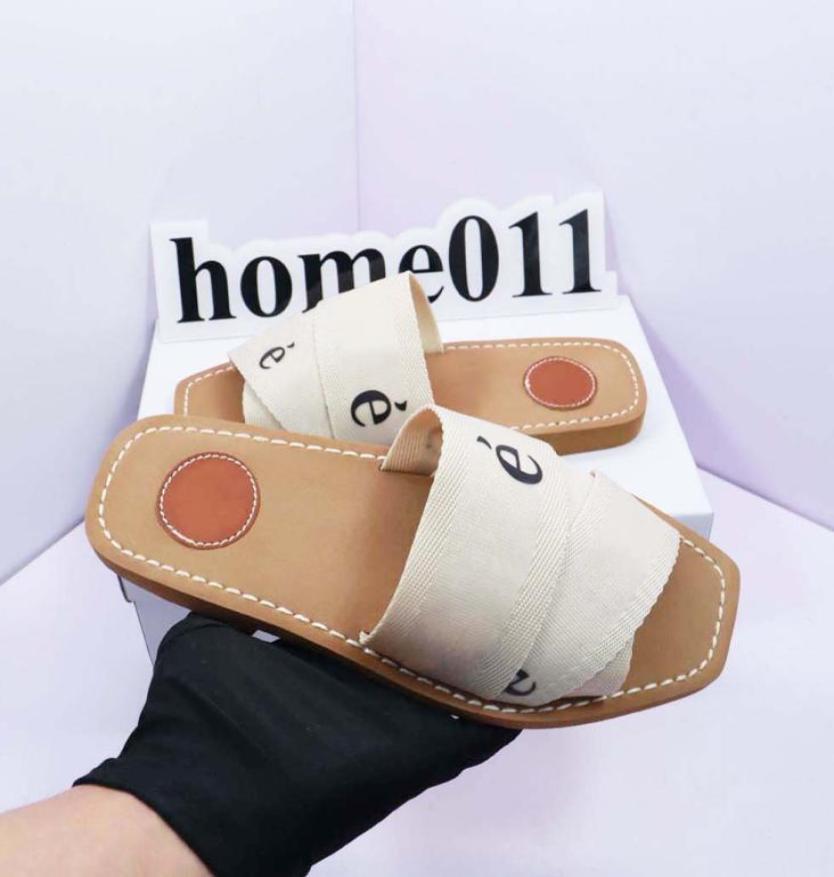 Luxury Brand Sandals Designer Slippers Slides Floral Brocade Genuine Leather Flip Flops Women Shoes6846989, Black
Luxury Brand Sandals Designer Slippers Slides Floral Brocade Genuine Leather Flip Flops Women Shoes6846989, Black